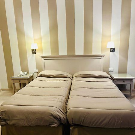 Hotel Bristol Trieszt Kültér fotó