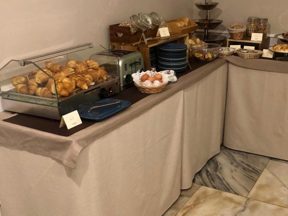 Hotel Bristol Trieszt Kültér fotó